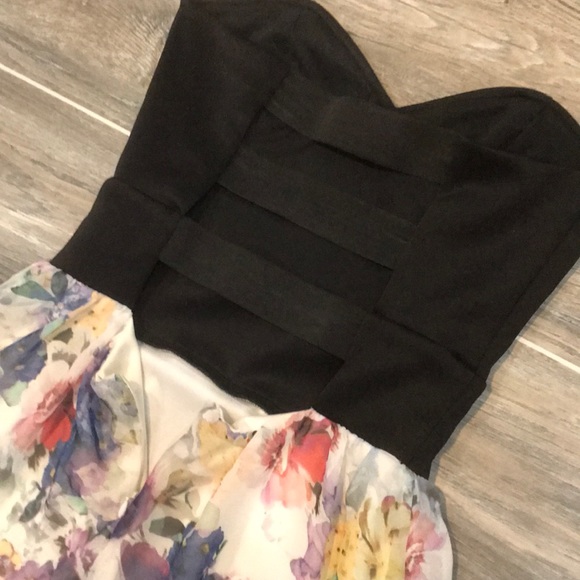 Floral strapless dress - Picture 3 of 5